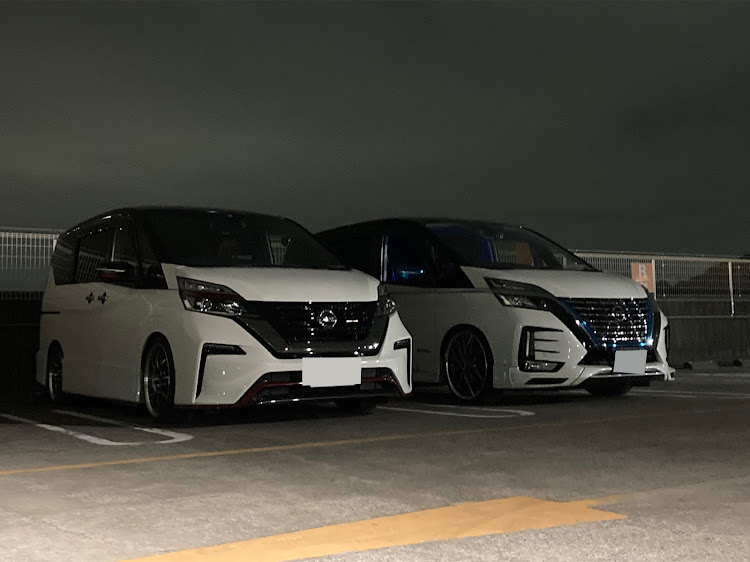 セレナのNISMO・D9R・コラボレーション✌️・ミニバン乗りと繋がりたい🤞・車検はヨビケンで検索に関するカスタム事例の投稿画像1枚目