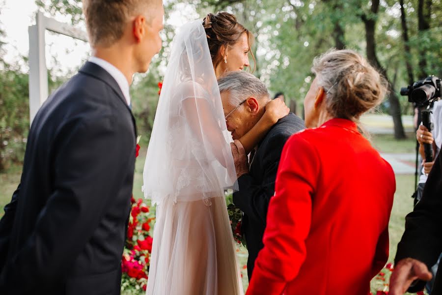 Fotógrafo de casamento Anna Chernysheva (annachernysheva). Foto de 8 de dezembro 2018