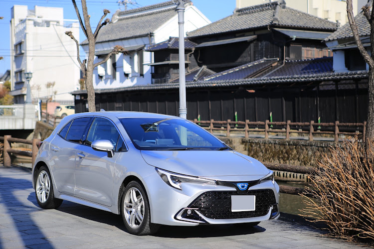 カローラスポーツの有給休暇・新車の輝き・ドライブ・ZWE219Hに関するカスタム事例の投稿画像4枚目