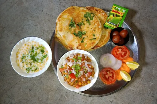 Kulcha Thali