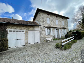 maison à Saint-Denis-des-Murs (87)