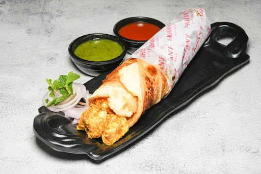 Egg & Paneer Kathi Roll