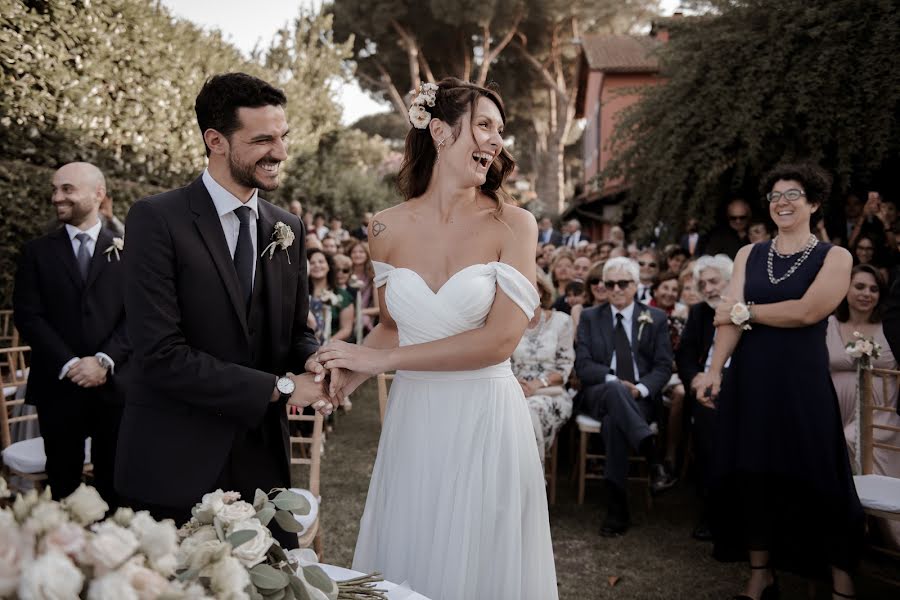 Fotografo di matrimoni Giulio Messina (lumetrie). Foto del 12 agosto 2020