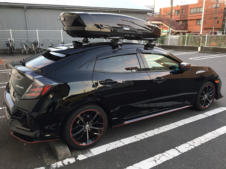 シビック(欧州HB)のシビックハッチバック・fk7・無限・ホンダ・THULEに関するカスタム事例の投稿画像4枚目