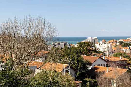 Appartement avec terrasse