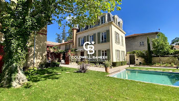 propriété à Charbonnières-les-Bains (69)
