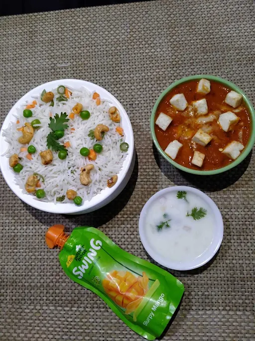 Kaju Fried Rice With Paneer Curry And Juicer Drink