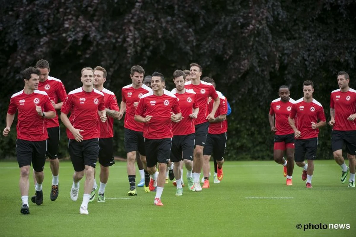 Kortrijk gaat Gent en Standard achterna in afwachting van PO1