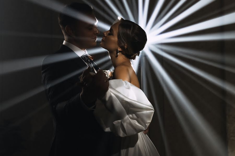 Photographe de mariage Oleg Che (sml75). Photo du 16 novembre 2023