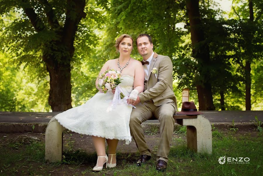 Fotografo di matrimoni Henrich Húšťava (enzofoto). Foto del 16 aprile 2019