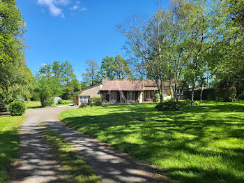 maison à Apremont (85)