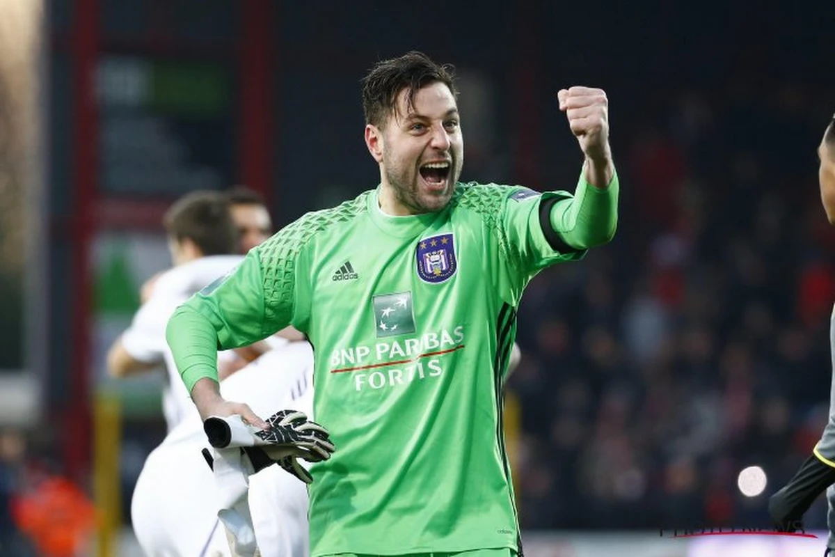 Nieuwe keeper van paars-wit: "Boeckx, de eerste keeper van Anderlecht? Neen, die ken ik niet"