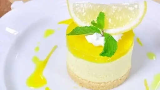 Lemon Cheese Cake Father's Day