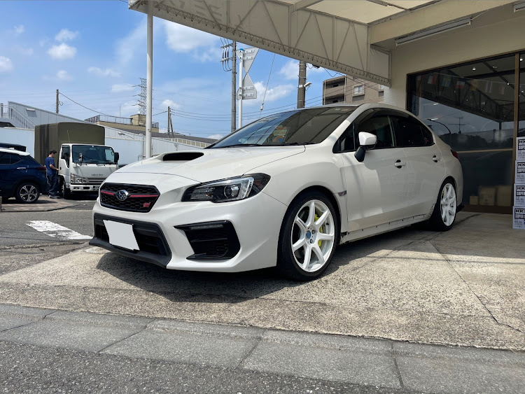 WRX STIのWRX STI・匠project・リベラルコーポレーション・今年最大のカスタムは？に関するカスタム事例の投稿画像1枚目