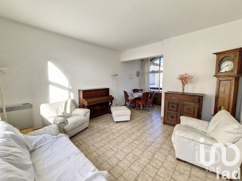 Vente appartement 3 pièces 70 m² à Nimes (30000), 179 000 €