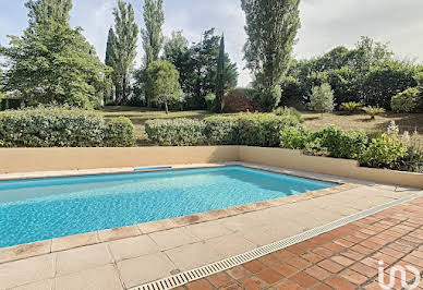 Maison avec piscine et terrasse 4