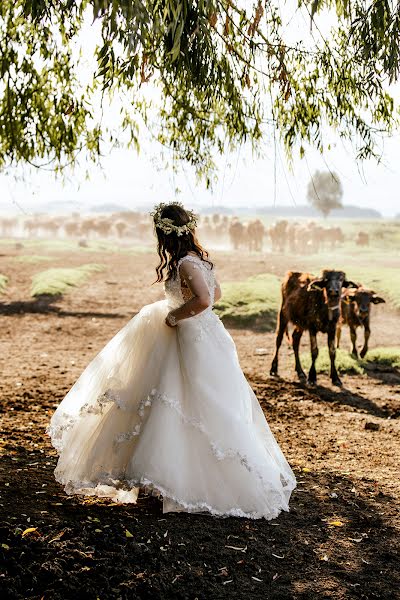 Wedding photographer Rahle Rabia (rhlrbphoto). Photo of 11 April 2023