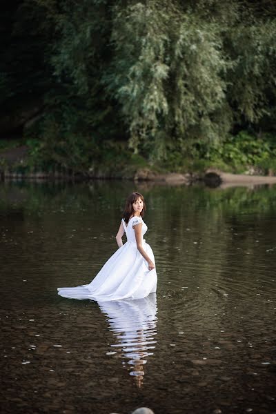 Wedding photographer Olga Kuzik (olakuzyk). Photo of 12 June 2020