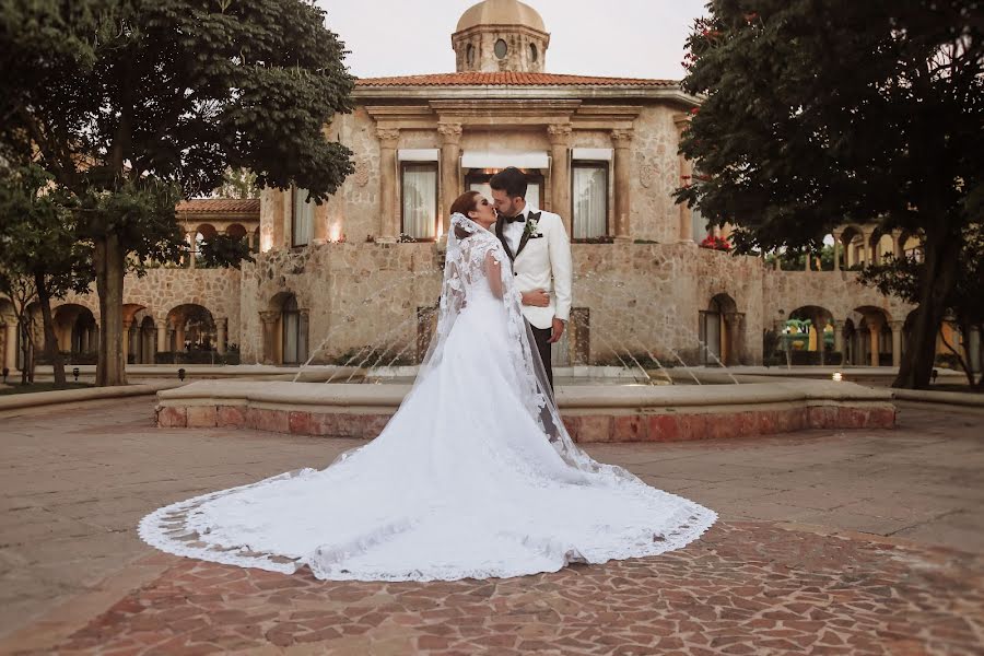 Fotografo di matrimoni Sam Torres (samtorres). Foto del 7 dicembre 2017