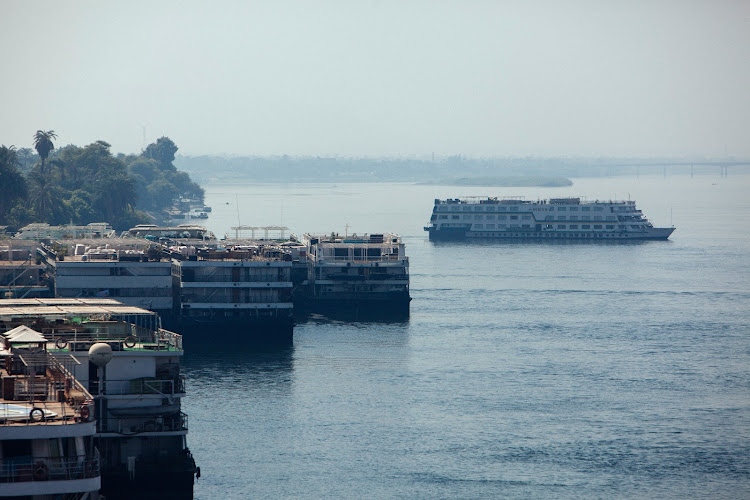 A cruise boat prepares to dock along the Nile River shoreline on October 24, 2013 near Luxor, Egypt. New evidence suggests their emissions impact is still being understood. PICTURE: Ed Giles/Getty Images