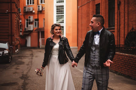 Wedding photographer Darya Babkina (aprildaria). Photo of 21 July 2020