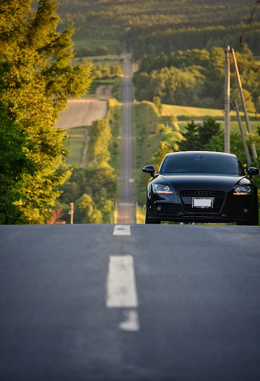 TT クーペのドライブ・夕陽・北海道・アウディに関するカスタム事例の投稿画像1枚目