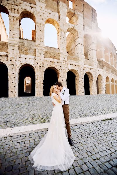 Fotografo di matrimoni Alisa Shkurskaya (pugacheva). Foto del 14 febbraio 2019