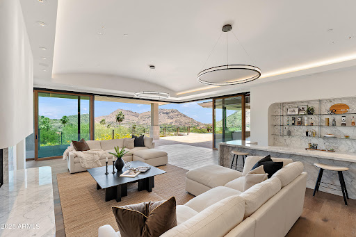 House 4