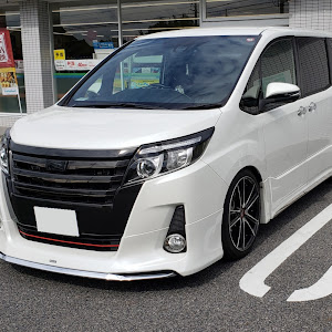 ノア ZRR80W