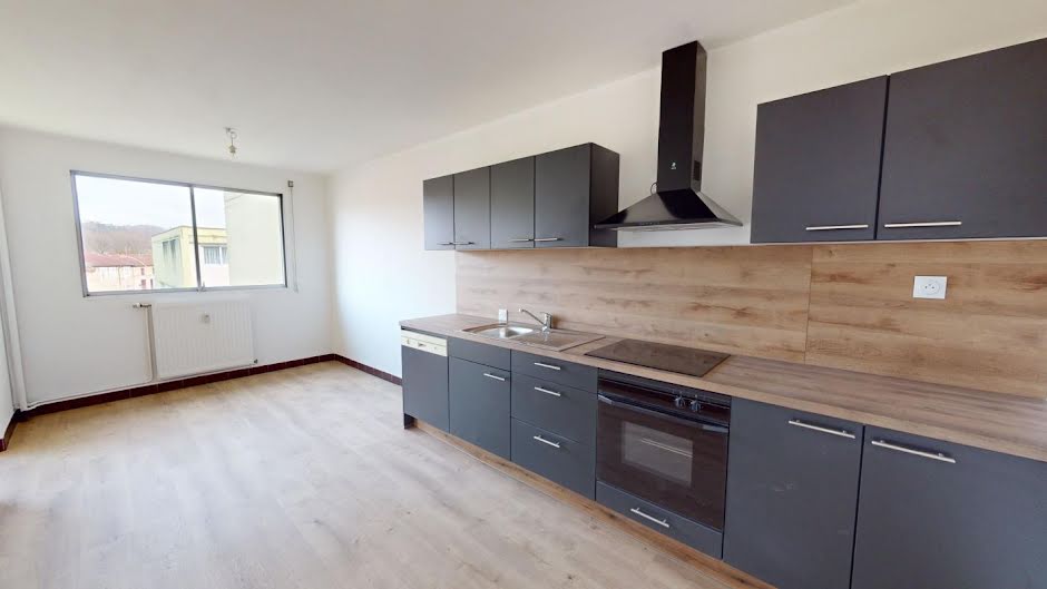 Location  appartement 3 pièces 100 m² à Bar-le-Duc (55000), 950 €