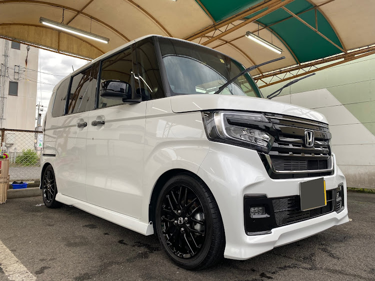 Nボックスカスタムのドアバイザー無し派・洗車に関するカスタム事例の投稿画像1枚目