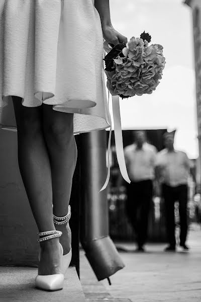 結婚式の写真家Dmitriy Zhdanov (dimon)。4月25日の写真