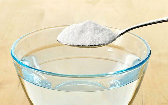 bahan membersihkan keramik (baking soda)