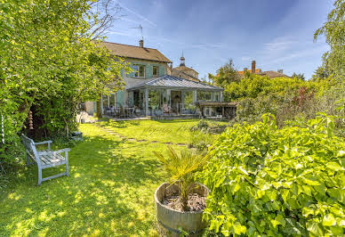 Maison avec terrasse 1