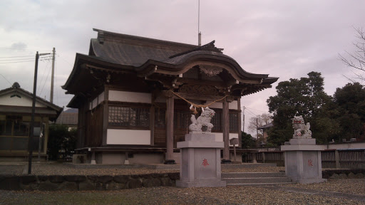 小幡白鳥神社拝殿