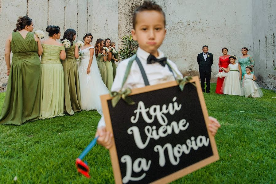 Fotografo di matrimoni Magali Espinosa (magaliespinosa). Foto del 12 aprile 2018