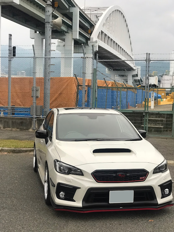 WRX S4の洗車・六甲アイランドに関するカスタム事例の投稿画像1枚目