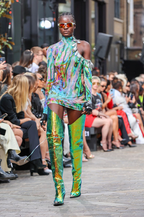 A model walks the runway at the David Koma SS23 show during London Fashion Week.