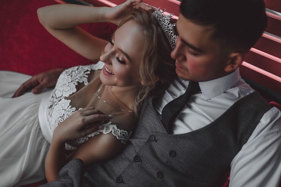 Bryllupsfotograf Elena Shemekeeva (lenashemekeeva). Foto fra december 7 2018
