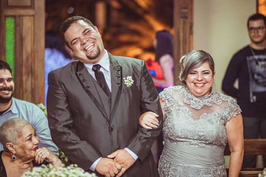 Fotografo di matrimoni Alex Matos (alexmatos). Foto del 23 aprile 2019
