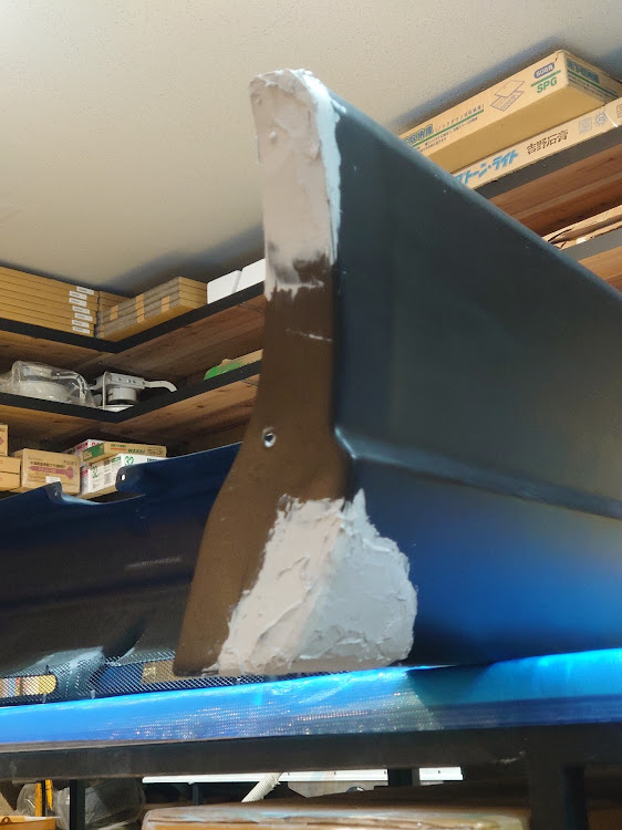 ハイエースバンのリアバン補修に関するカスタム事例の投稿画像5枚目