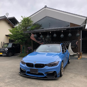 M3 セダン