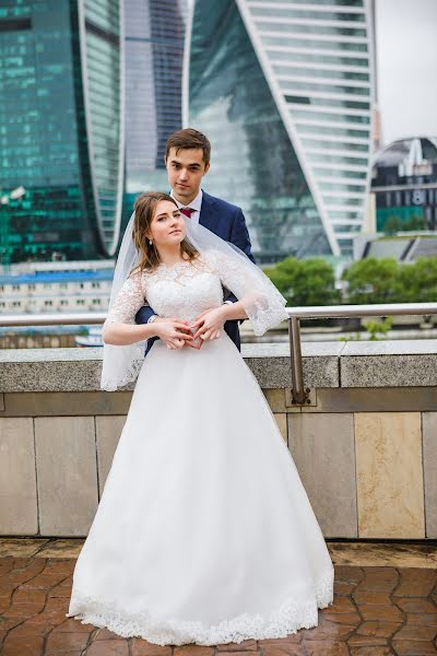 Wedding photographer Darya Luneva (photodl). Photo of 21 March 2018