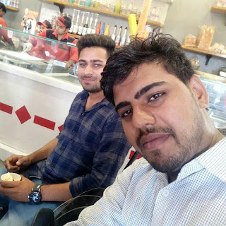 Jaibeer Sharma at Cafe Street, Netaji Subhash Place,  photos