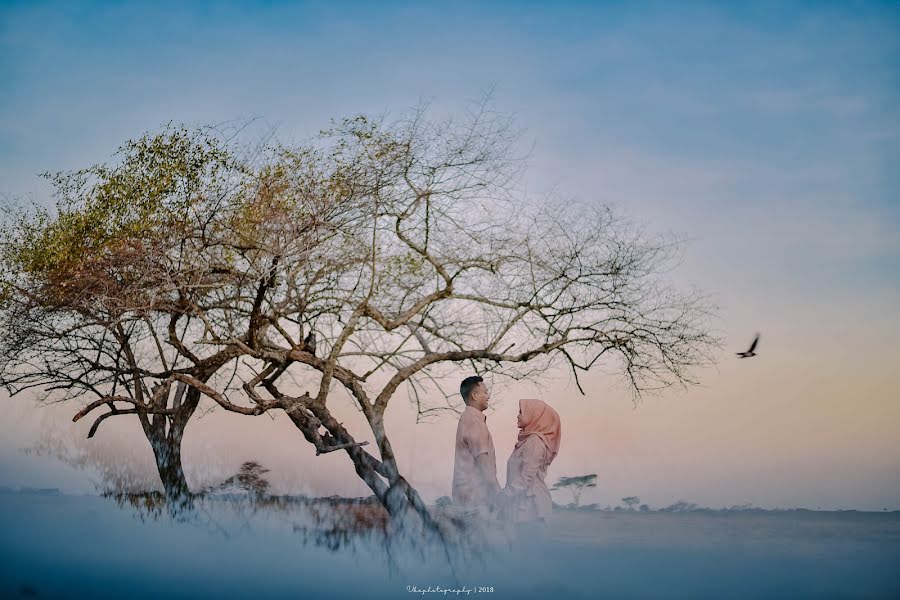 Fotógrafo de bodas Hendra Paku Sadewa Ramelan (ukaphotography91). Foto del 3 de octubre 2018