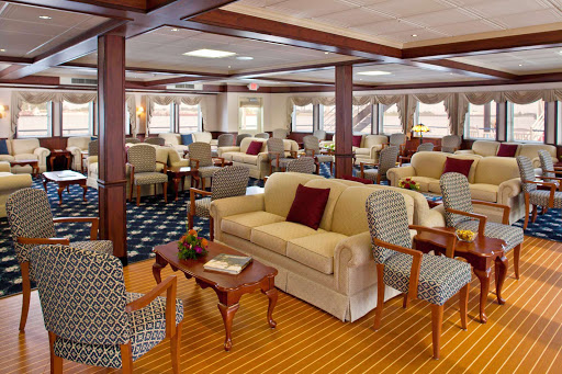 The largest lounge on American Heritage, the Magnolia Lounge on deck 2 features contemporary interiors and a relaxing ambiance.