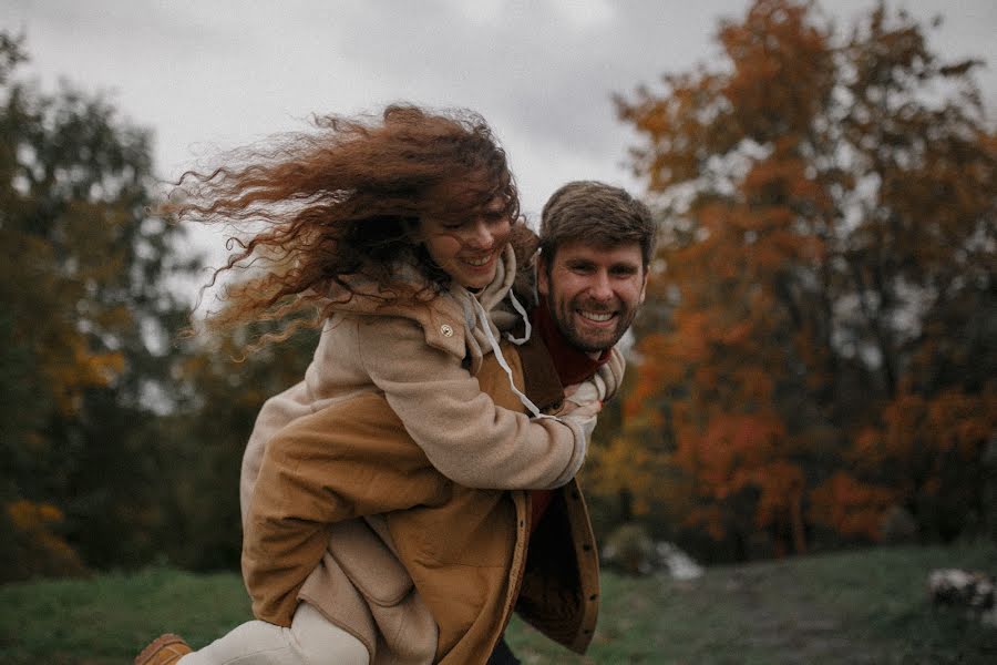 Fotógrafo de casamento Vladimir Voronin (voronin). Foto de 12 de outubro 2021