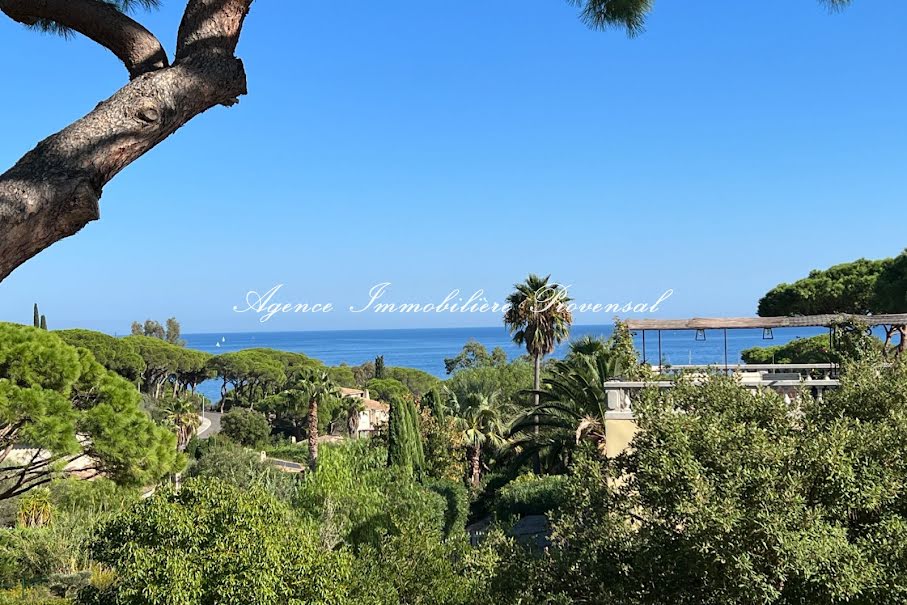 Vente villa 6 pièces 200 m² à Sainte-Maxime (83120), 2 310 000 €