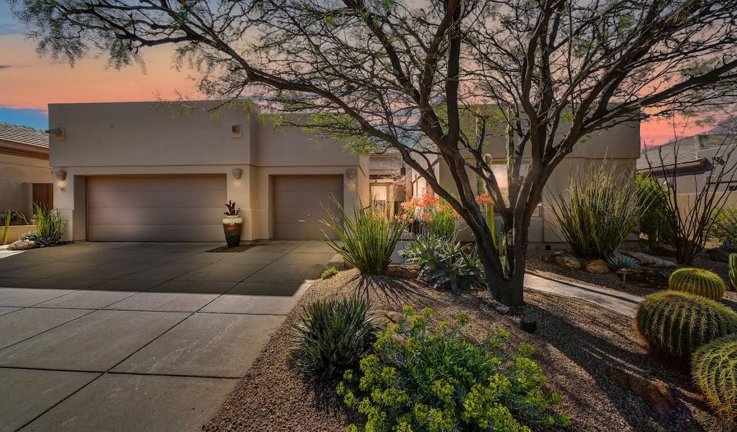 House with pool Scottsdale