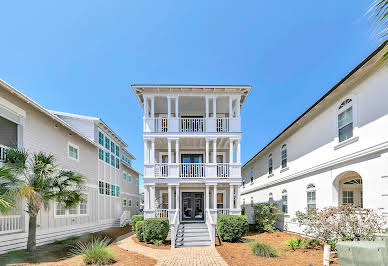 Maison avec terrasse 1